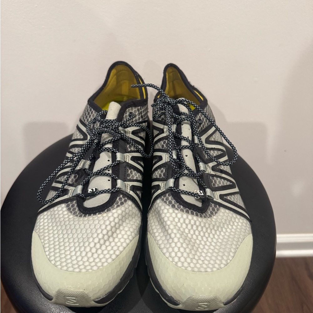 Salomon Men's Athletic Shoes in Gray and Yellow Size 10 - Picture 2 of 3